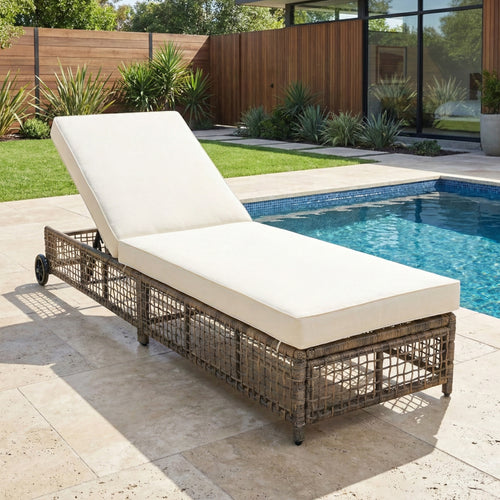Outdoor Lounge Chair with 5-Position Backrest, Rattan Chaise Lounge in Beige