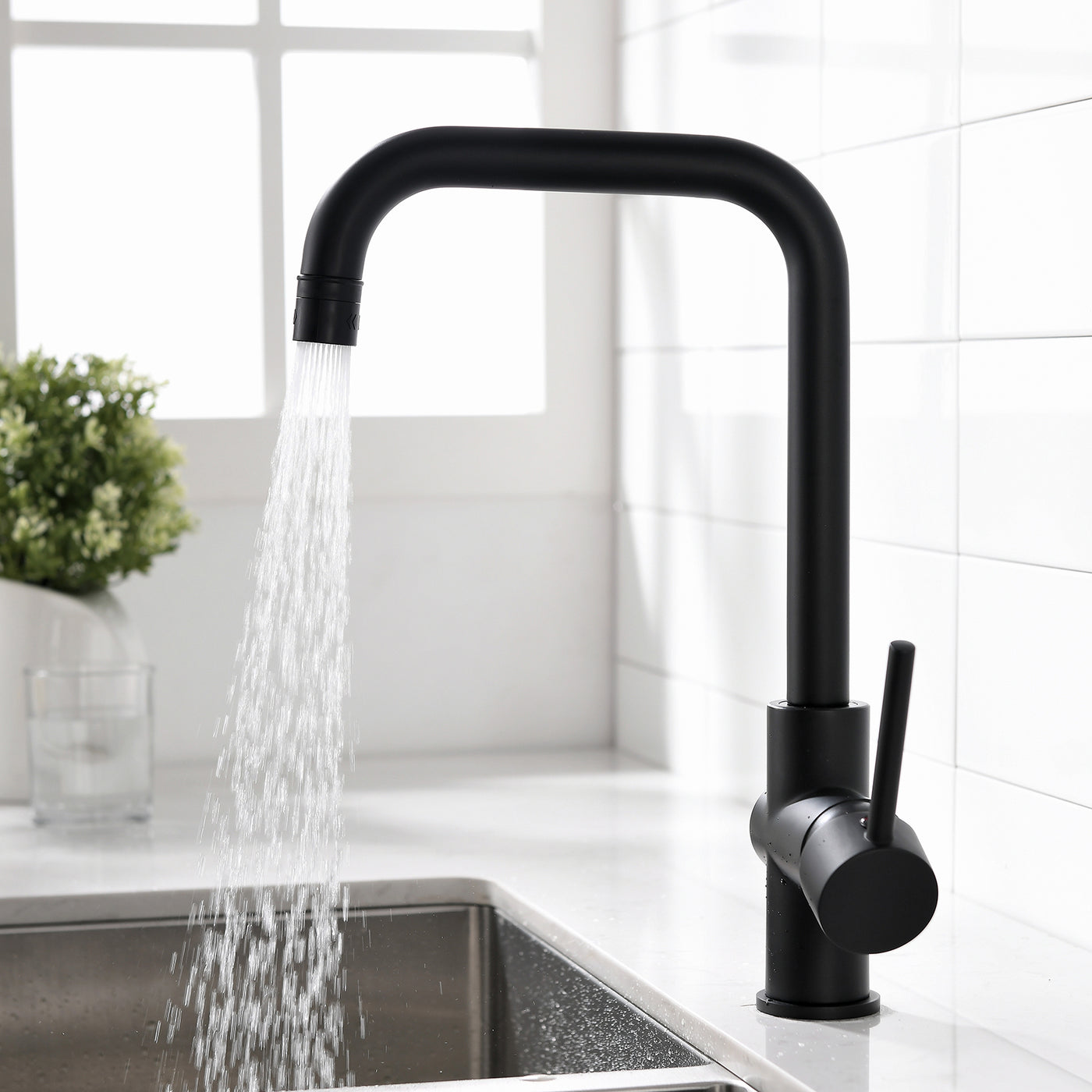 Single Handle Kitchen Sink Faucet 1 Hole
