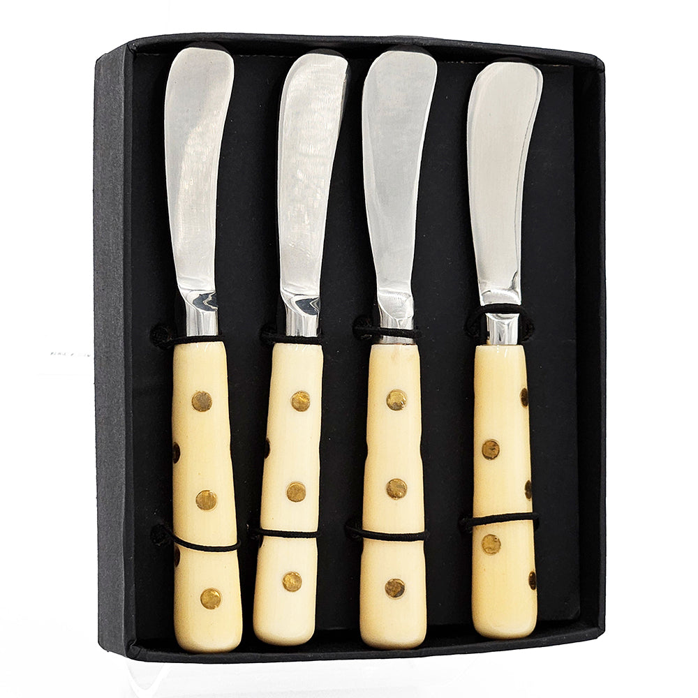 Spreader Set of 4 In Box