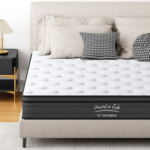 King Size 10 Inch Hybrid Pocketed Innerspring Mattress Medium Firm
