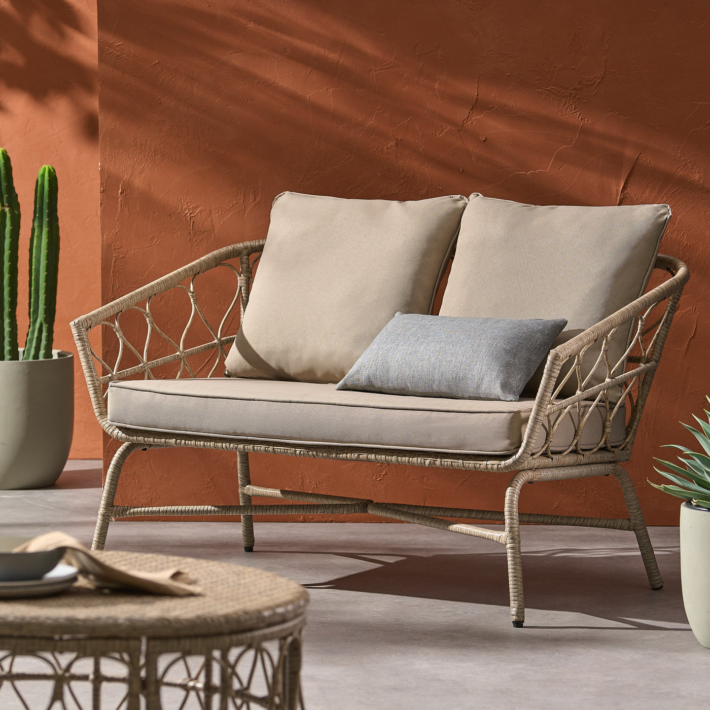 Bruce Loveseat