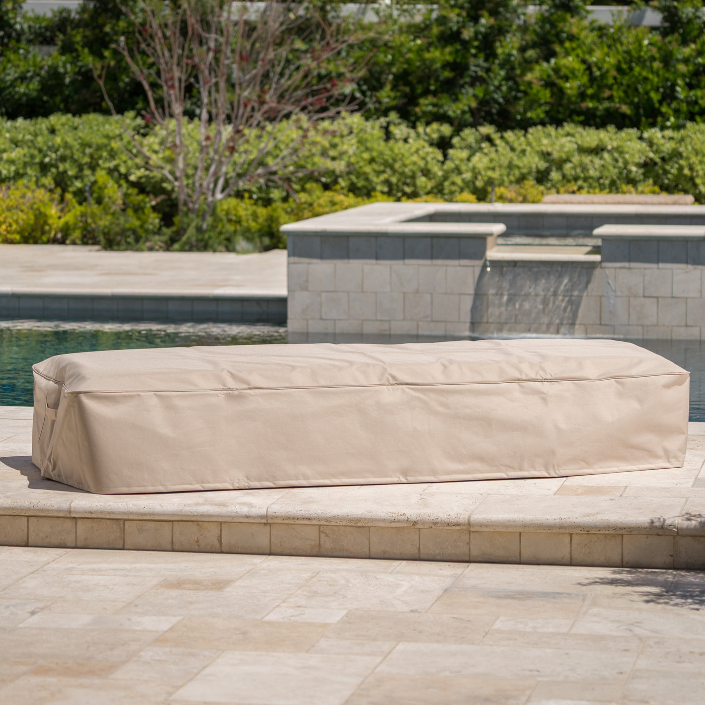 SHIELD CHAISE LOUNGE CUSHION - Beige (60005.00 MP1)