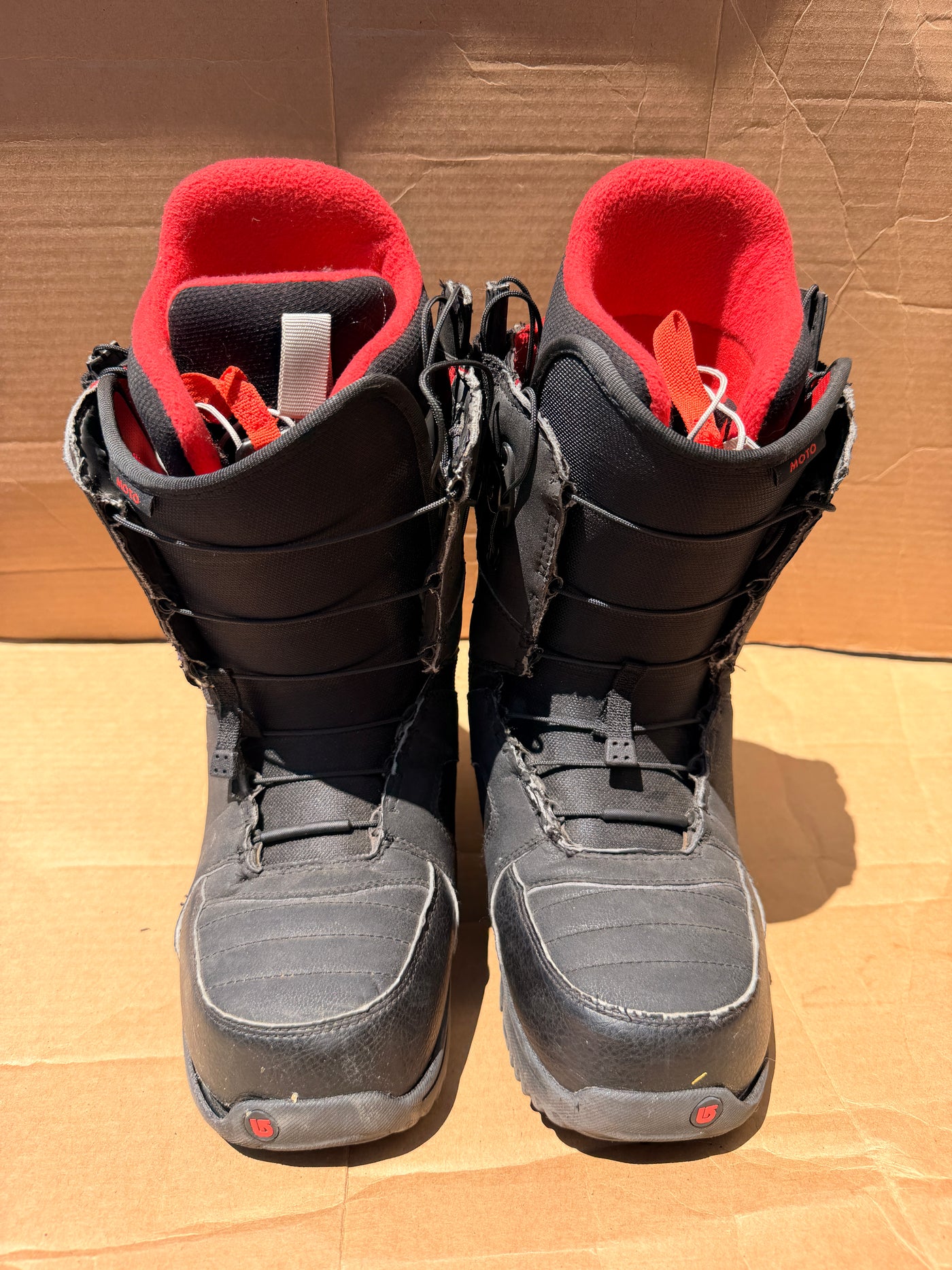 Burton Moto Men's Snowboard Boots - Black Red - US Size 8