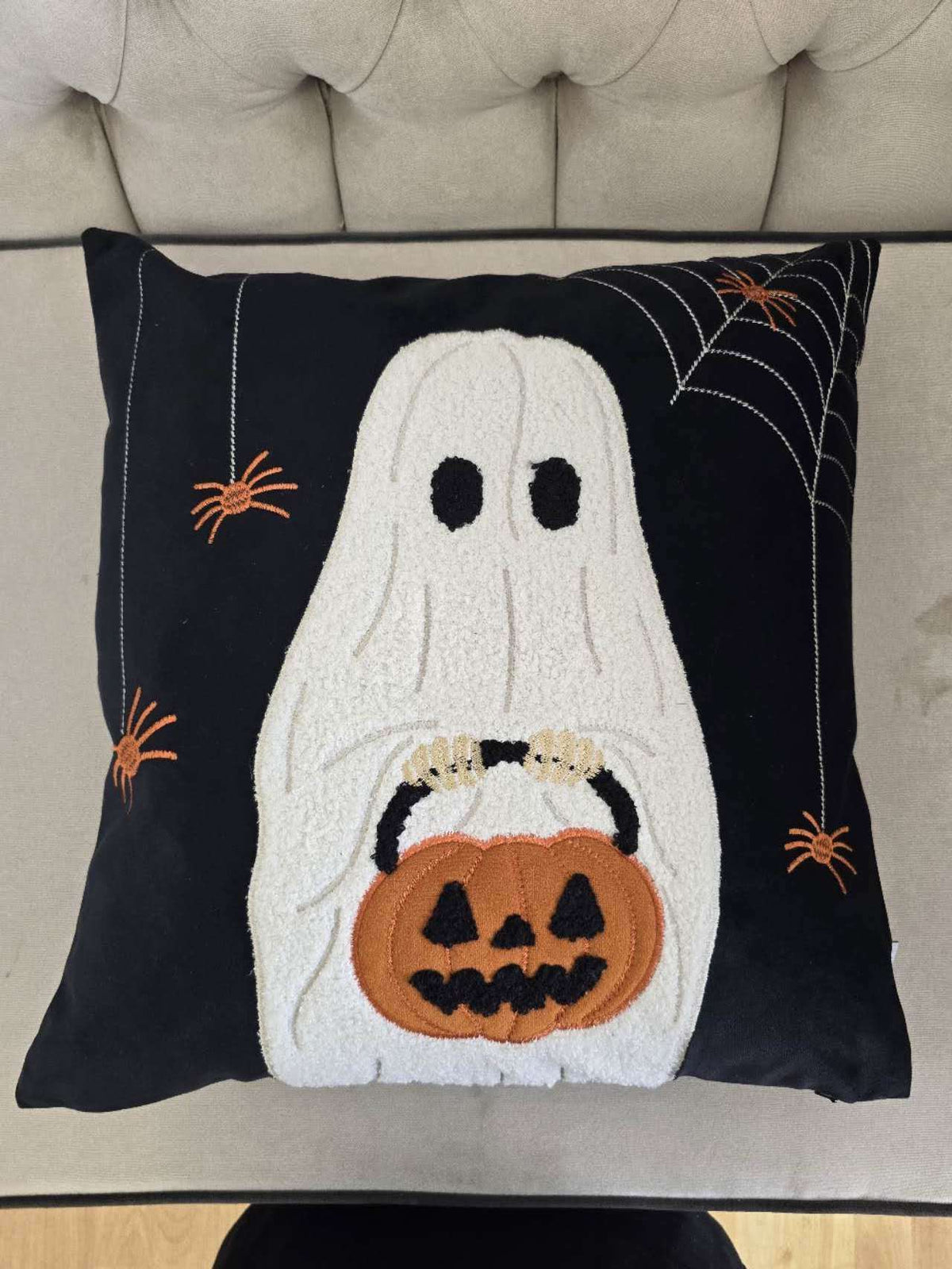 Bed Pillow Black