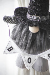 Set of 2, 6x4x20' Fabric Black Gnome with 'Boo' Banner, for Halloween Decor