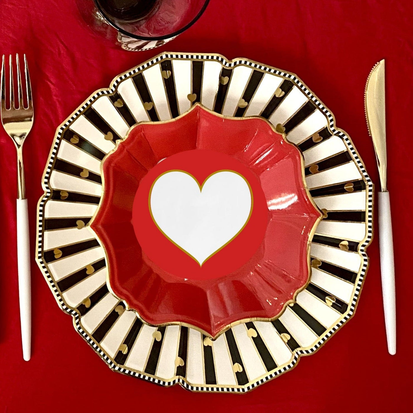 Valentine's Party Set, Serves 8, 24 Pieces