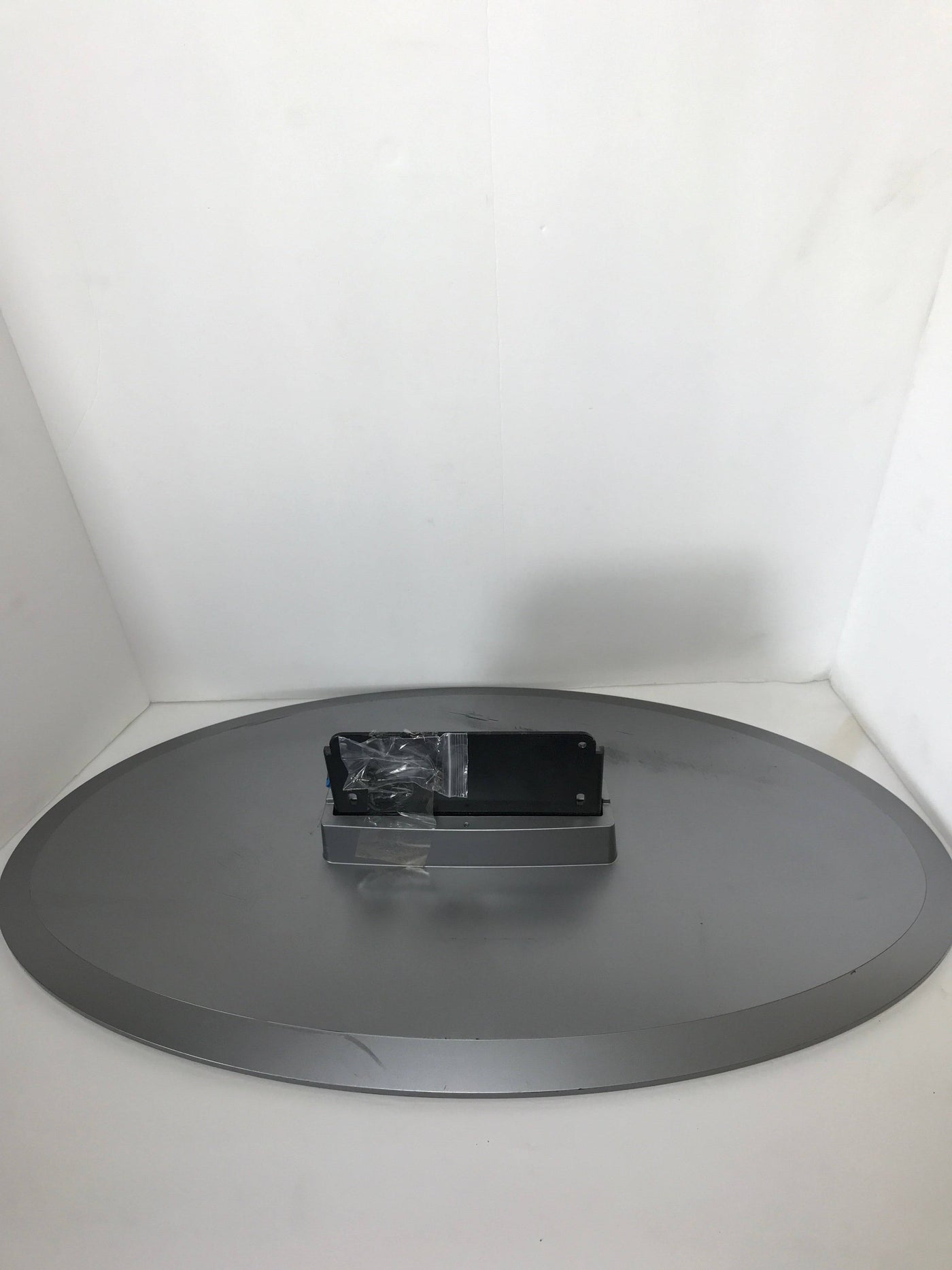 Sylvania 6637LCT TV Stand Base