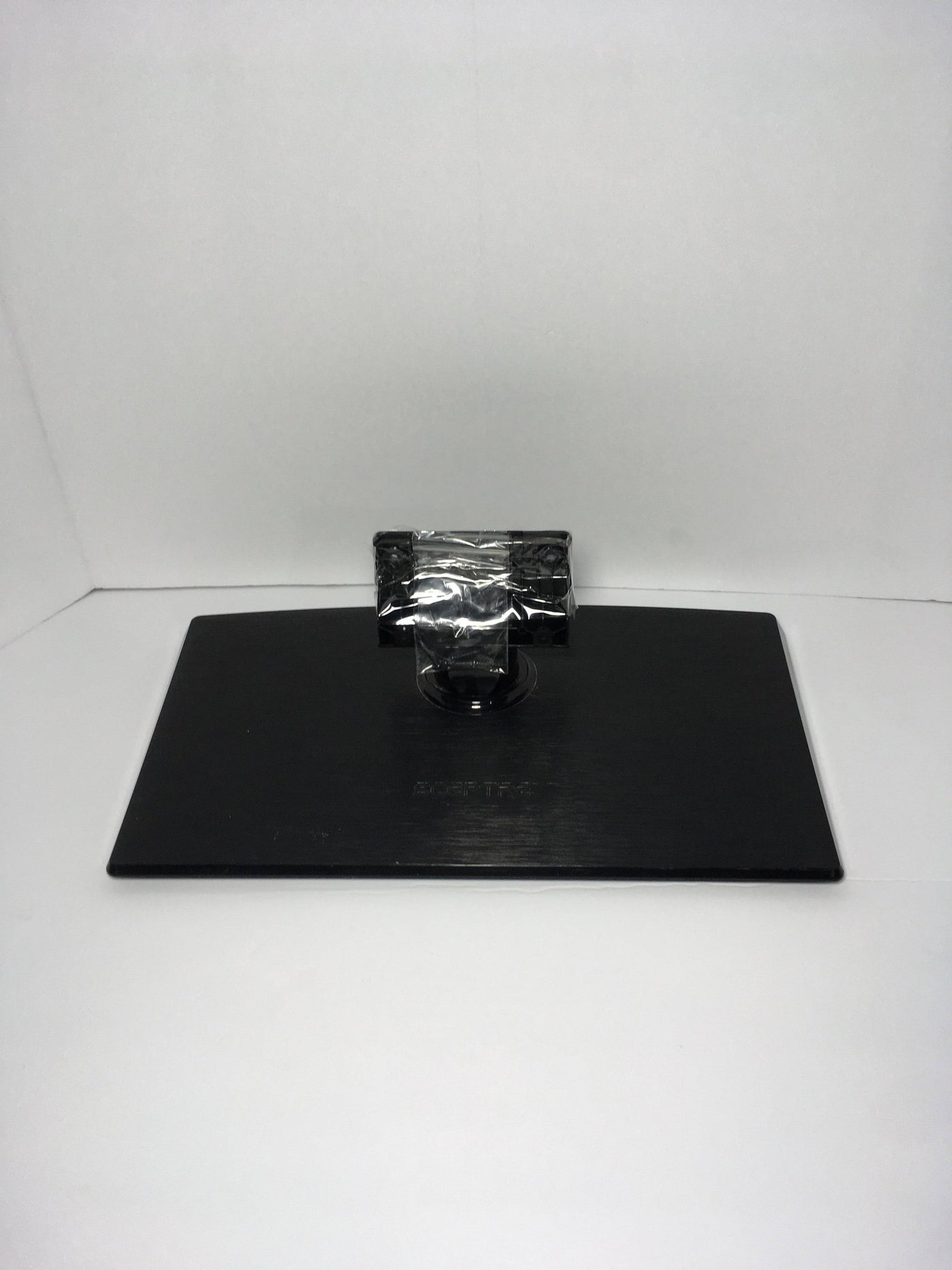 Sceptre X322BV-MQC Stand