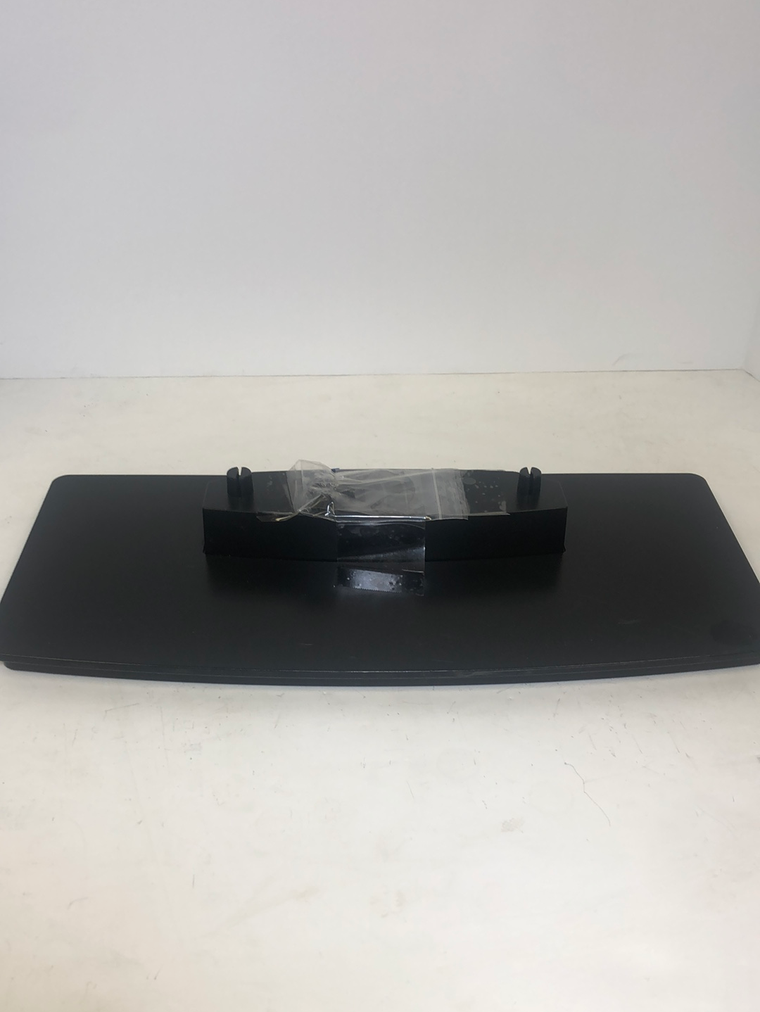 Westinghouse SK-26H590D TV Stand Base