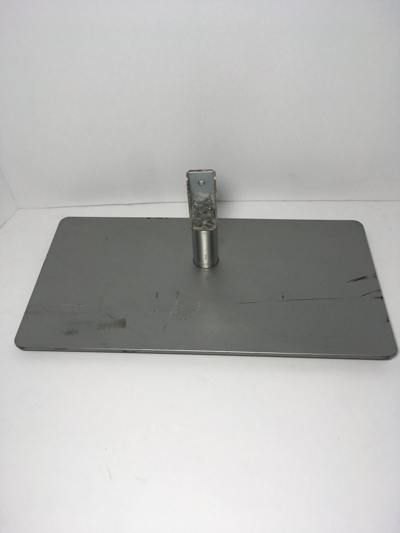 Toshiba 39L4300U Stand