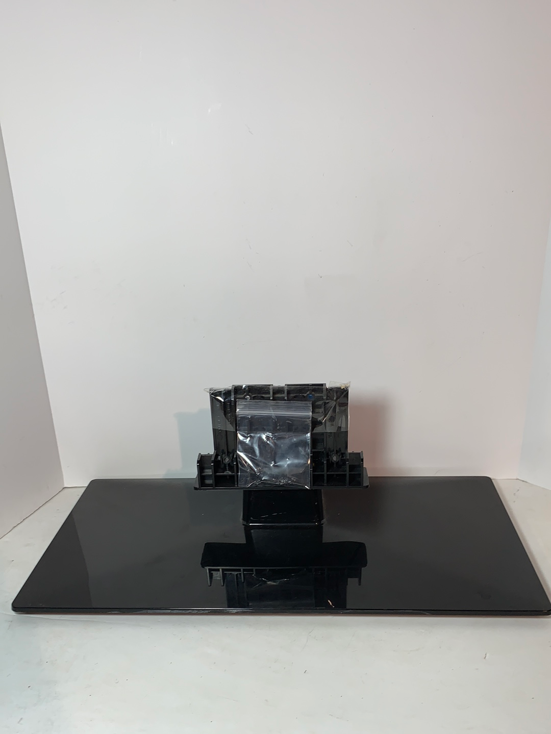 LG 37CS560-UE TV Stand Base