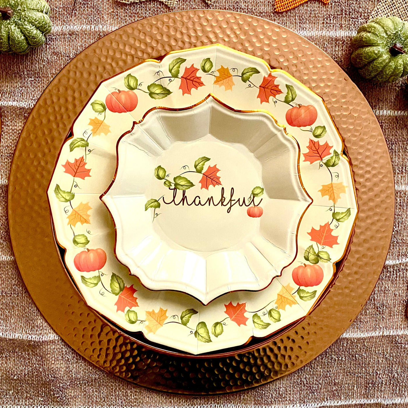 Thanksgiving Party Set, Serves 8, 24 Pieces